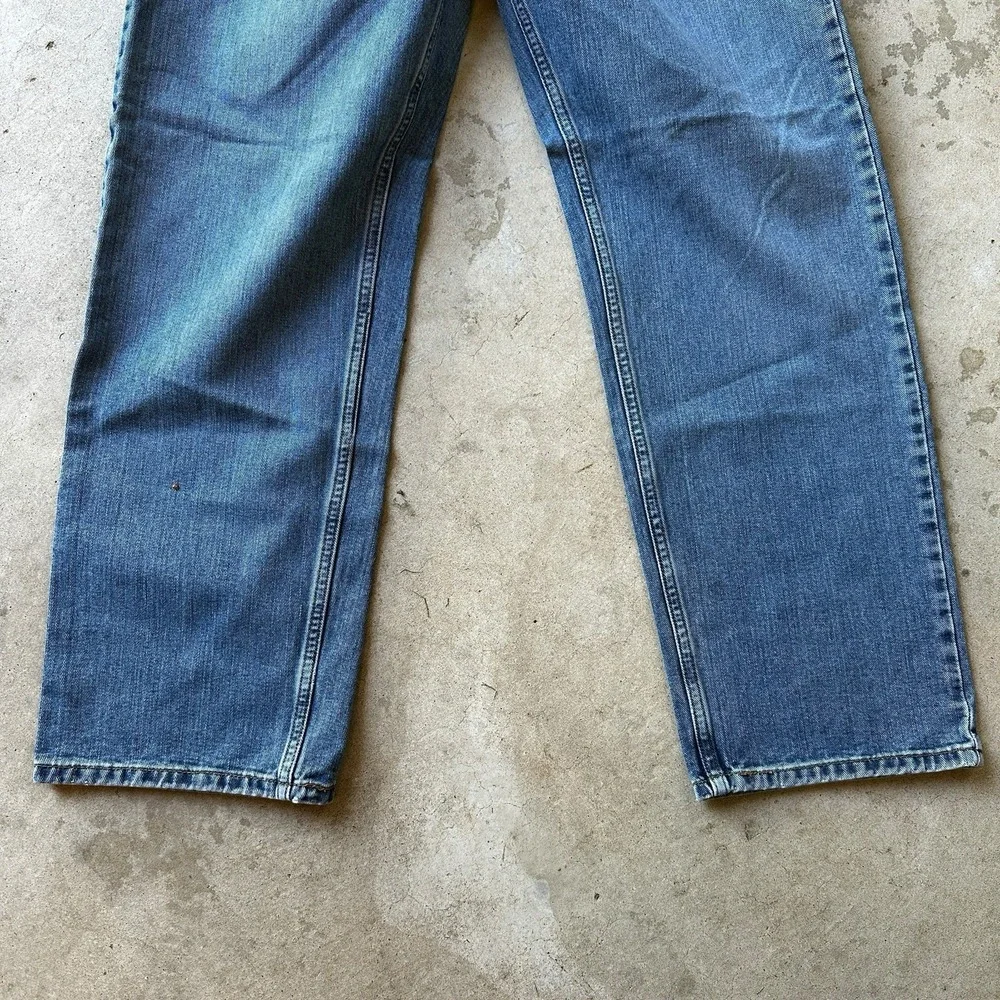 VTG Levi 559 Relaxed Straight Leg Jeans Men's 32x30 Blue Denim Y2K Grunge Skate